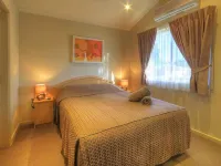 Tasman Holiday Parks - Rollingstone Hotels in Rollingstone