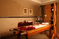 瑪內薩爾鄉村傳統水療度假村-古爾岡 - SPA