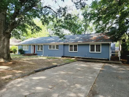 Pine Bluff Отели в г. Пайн Блафф