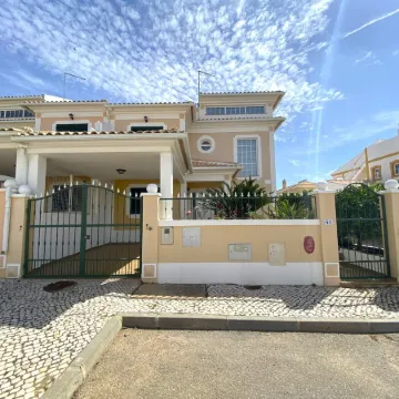 Pêra Amazing Villa with Pool by Homing