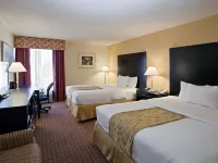 La Quinta Inn & Suites by Wyndham Salina Hotels in Salina