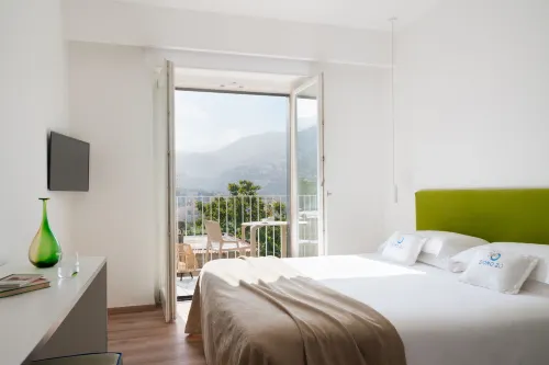 Domo 20 Hotel & Rooftop Hotels in Vico Equense