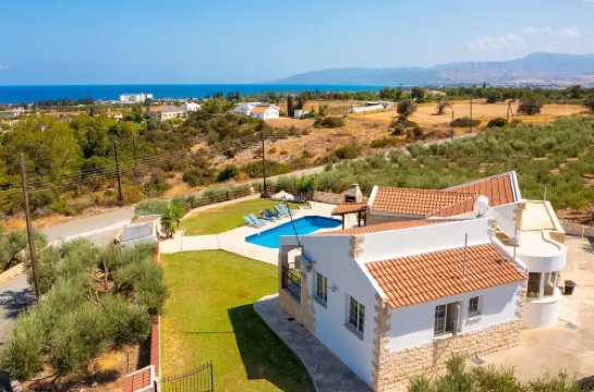 Villa Thea in Neo Chorio