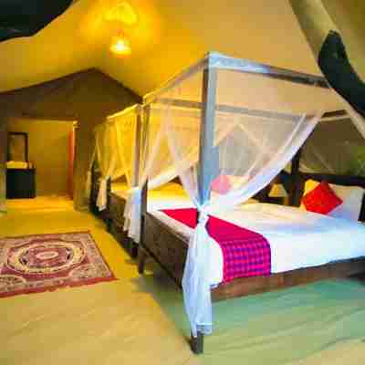 Lorian Safari Camp Rooms
