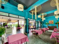The Bridge Residence Hotel Hotels near Sutjai