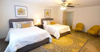 5Bdrm 2.5Bath 9Beds - the Nest Big House