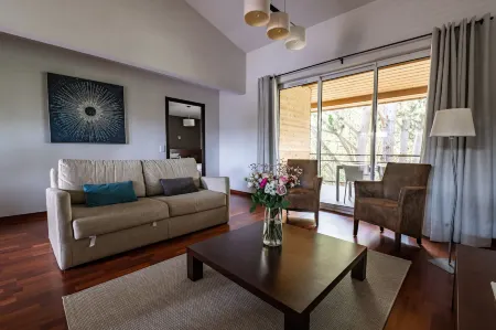 Domaine De Cicé-Blossac