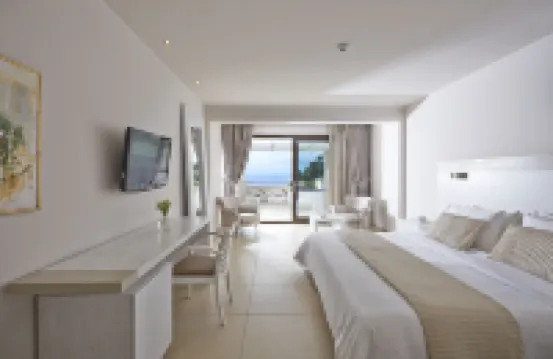 Kassandra Bay Resort, Suites & Spa