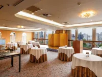 Hotel Osaka Castle Hotels near Temmabashi Station
