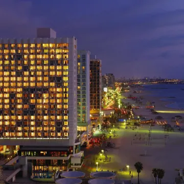 Herods Tel Aviv by the Beach Отели рядом с достопримечательностью «Пляж Гордон»