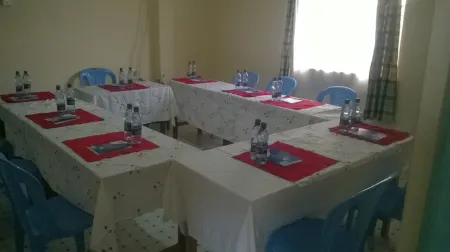 Lumo Blues Guest House Отели в г. Какамега