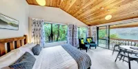 Lochmara Lodge - 20Mins by Boat from Picton Hotels in Portage