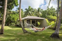 Coconut Beach Resort Hotel di Nanuya Lailai Island