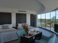 Don Majestic Hotel Punta del Este Hotel dekat Pantai Mansa