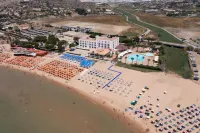 Hotel Baia d'Oro - Beach