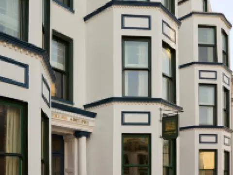 Portrush Adelphi Hotels in Portrush