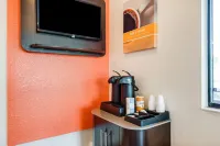 Motel 6 Lenexa, KS - Kansas City Southwest Hotels in Lenexa