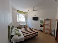Mucha Masia Hostel Rural Urba Hotels in El Prat de Llobregat