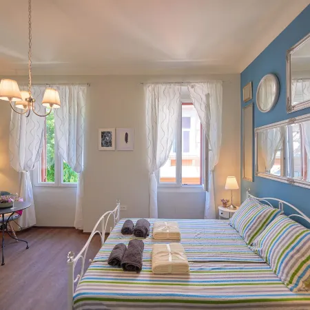 Old City Romantic Studios