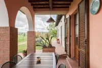 Poggio Verde Hotels in Paciano