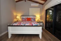 The Sanctuary Retreat - Homestays