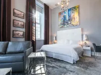 Hotel Manoir Morgan Отели рядом с достопримечательностью «Пляс Ройяль»