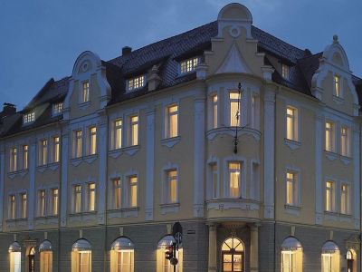 Apartment Hotel Kral - Business Hotel & Serviced Apartments