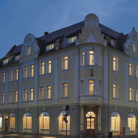Apartment Hotel Kral - Business Hotel & Serviced Apartments