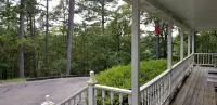Evening Shade Inn