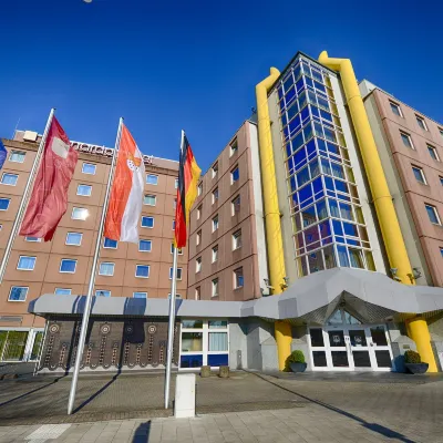Leonardo Hotel Köln Hotels near Stegerwaldsiedlung Station