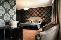 Bjertorp Slott Hotels in Kvänum