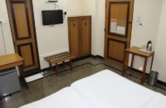 Hotel Park View, Mumbai โรงแรมใกล้สถานี Andheri railway station