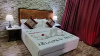 Metzy Residence Hotel - balcony