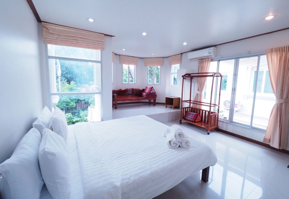 5. 카말라 팰리스..