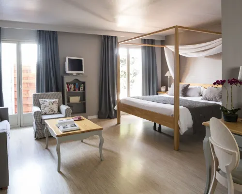 La Lune de Mougins - Hotel & Spa Hotels in Mougins