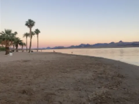 Island Suites Hotels in Mohave County