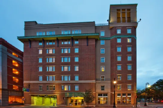 Holiday Inn Express SAVANNAH-HISTORIC DISTRICT by IHG