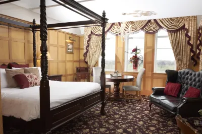 Earl of Doncaster Hotel Hotels near B&M Home Store