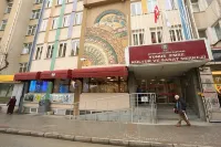 Peri 26 Otel - parking