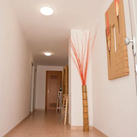 Al Faro Guest House