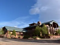 Cougar Ridge Resort Hotels in Wayne County