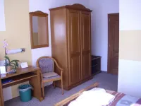 Hotel Waldschlösschen فنادق في Stadtlengsfeld