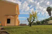 Villa Malvasio Pool and Jacuzzi Room Sassari