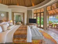 The Nautilus Maldives فنادق في Hirundoo