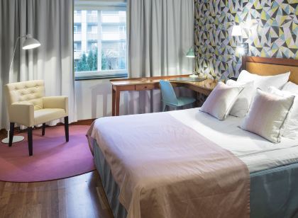 厄勒布魯凱瑞華晟飯店