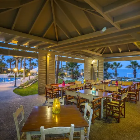 Aquamare Beach Hotel & Spa