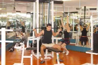 Grand Aquarium - Gym
