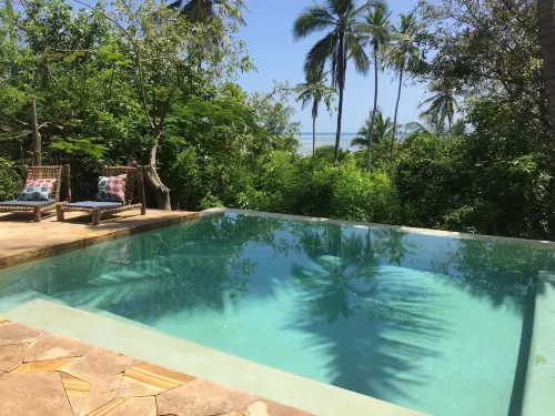 Bellevue Guesthouse - Bed and Breakfasts