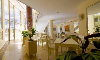 Golden Rainbow Beach Hotel