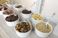 Malibu Boutique Studios & Bungalows - breakfast